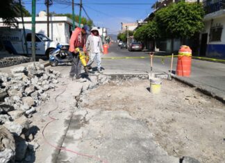 Trabajos de bacheo en Salvatierra llevan un 70 por ciento de avance.