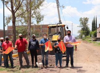 Importantes obras para Santiago Maravatío, Diputado local por el X Distrito, German Cervantes Vega.