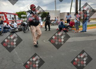 Triple choque entres motociclistas dejo un saldo de tres personas lesionadas de consideración en Moroleón.
