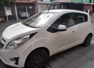 Detienen a asaltante de gasera en Leon, se le aseguro un arma de fuego y un vehiculo.