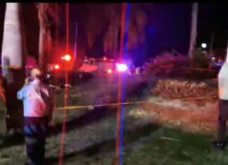 Dos muertos y tres heridos dejo como saldo una volcadura en el Fraccionamiento Los Arcos en Irapuato.