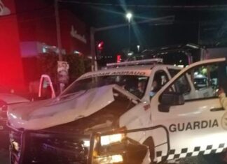 Choca patrulla de Guardia Nacional con vehículo particular, dos heridos; en Morelia.