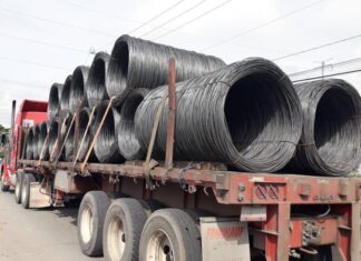 Policía de León recuperan tractocamión con reporte de robo.