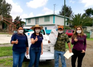 Autoridades municipales en Salvatierra entregaron semilla de maíz a 43 productores de temporal de 12 comunidades.