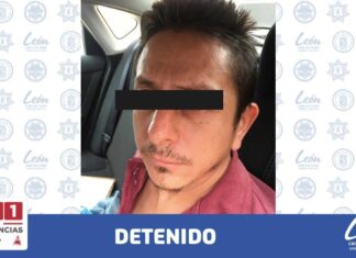 Tránsitos de Leon detienen a ladrón de autopartes en la colonia Jardines del Moral.