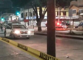 Policías de León abaten a sujeto armado que les disparó.