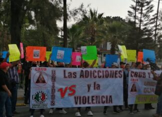 Manifestación a favor y en contra de AMLO en Irapuato