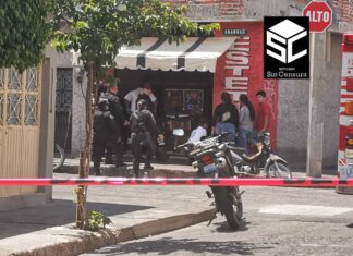 Ejecutan a un hombre en negocio de videojuegos, en Moroleón.