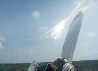 Cae avioneta fumigadora en Romita, piloto sobrevive.