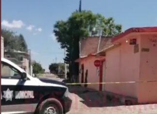 Ataque armado en una tienda de abarrotes en Apaseo El Alto, dejo un saldo de dos personas asesinadas.
