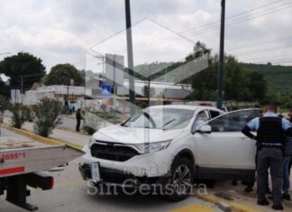 Tras persecución detienen a sujeto que recién había robado una camioneta en León.