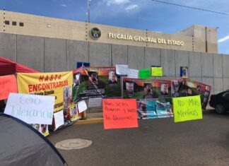 Exigen familiares de desaparecidos del colectivo una Luz en el Camino, que los atienda personalmente el titular de la Fiscalía Estatal , Carlos Zamarripa.