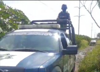 Localizan el cuerpo sin vida de un hombre en el interior de un canal de aguas negras, en los límites entre Villagran y Celaya.