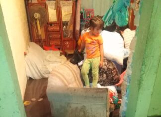 Denuncia Ciudadana en Valle de Santiago, el Alcalde Alejandro Alanis, prefiere ir a entregar su carta de intención para reelegirse al Comité Estatal de su partido, que ayudar a las familias afectadas por las lluvias de los últimos días.