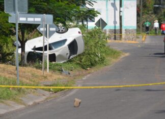 Agente ministerial murió después de que se disparara su arma accidentalmente, en medio de una persecución en Uriangato.