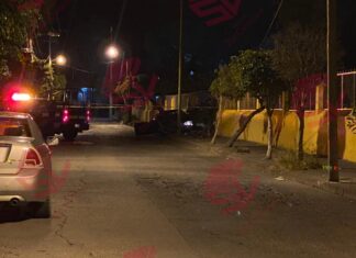Dos hombres fueron agredidos a balazos en la colonia Guanajuato en Salvatierra, uno murió y el otro resultó gravemente herido.