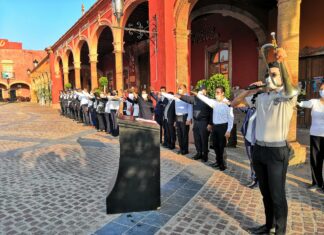 Conmemoran autoridades de Salvatierra el ICC aniversario de la Consumacion de la Lucha de Independencia.