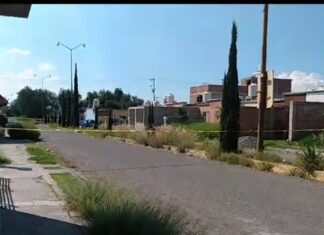 Un muerto y un herido grave fue el resultado de un ataque armado en un domicilio de la colonia Salamanca Villas 400, en Salamanca.
