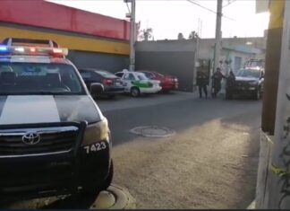 Ejecutan a taxista abordo de su unidad en Celaya.