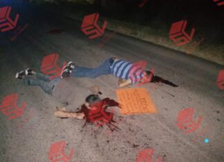 Encuentran los cuerpos de dos hombres ejecutados en la carretera federal Yuriria-Salvatierra, frente al camino de acceso a la comunidad de Casacuaran, en Yuriria.