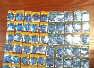 Tránsitos en León, detienen a dos sujetos con droga, fueron puestos a disposición por su posible participación en dos homicidios.