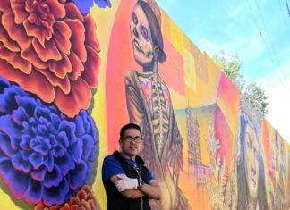 «Identidad y tradiciones de Salvatierra», en el mural de Gerardo Rivera «fósil».