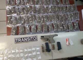 Tránsitos en León detiene a sujeto con drogas y se armado.