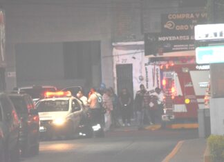 Comando armado disparó en contra de una familia, una menor de 16 años murió y otra de 11 años resultó gravemente herida.