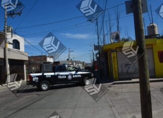 Ejecutan a un hombre que reparaba un vehículo en Moroleon.