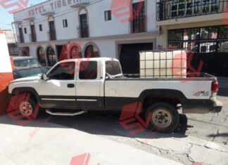 Ejecutan a conductor de una camioneta en la colonia Santa Maria en Yuriria.