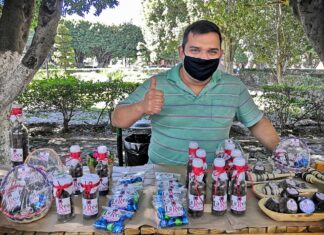Continúa la reactivación económica de comerciantes artesanos en Salvatierra.