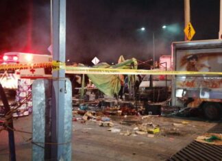 Explosión en un puesto de venta de pirotecnia dejo un saldo de cinco personas lesionadas en Celaya.