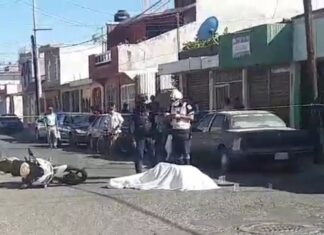 Asesinan a balazos a trabajador petrolero en Salamanca.