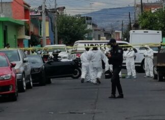Ejecutan a un hombre frente a su domicilio en Morelia.
