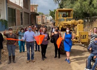 Inician trabajos de pavimentación de la calle Amatista, acceso principal al Centro de Atención Múltiple » Henry Wallon».