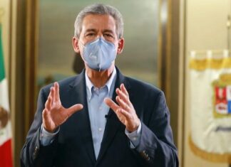 Héctor López Santillana, alcalde de León, hexorta a la población a ser responsables en los festejos de fin de año.