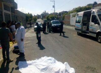 Niña de 12 años atropella a tres niños; se estaba enseñando a manejar.