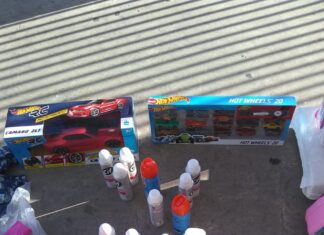 Dos mujeres y un hombre fueron detenidos por el delito se robo en Celaya.