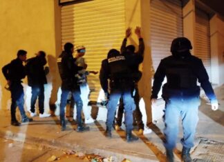 Casi 100 remisiones en operativo navideño en Silao.