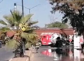 Tren embiste a pipa cargada con combustoleo en Salamanca.