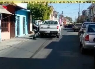 Ejecutan a hombre al interior de una panadería en Celaya.