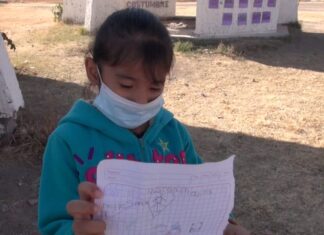 Niños de padres desaparecidos piden a Reyes Magos su retorno.