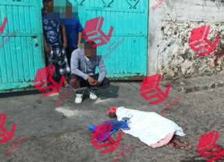 Autobús suburbano atropello y mato a un niño de tres años en la comunidad de Crucitas en Valle de Santiago; conductor huyó y fue capturado momentos después en su base.