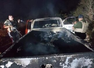 Encuentran 19 cuerpos sin vida en dos camionetas en el municipio de Camargo del Estado de Tamaulipas.