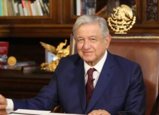 AMLO conversa con Putin y se comprometen 24 millones de dosis de la vacuna Sputnik V.