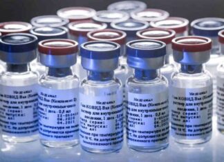 La próxima semana llegará el primer lote de la vacuna rusa Sputnik V a México.