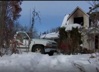Cuatro menores de edad y su madre, originarias de YURIRIA, murieron en un incendio en Chicago.