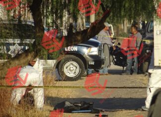 Encuentran el cuerpo de un hombre sin vida envuelto en bolsas de plástico, en León.