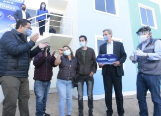 Gobierno del estado entrega 144 casas con subsidio en Villas de San Juan de la ciudad de León.