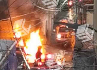 Balean y prenden fuego a un automóvil en Moroleon.